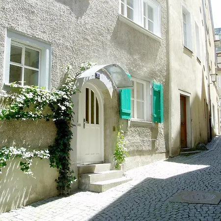 Ferienwohnung Altes Haus 1 *
